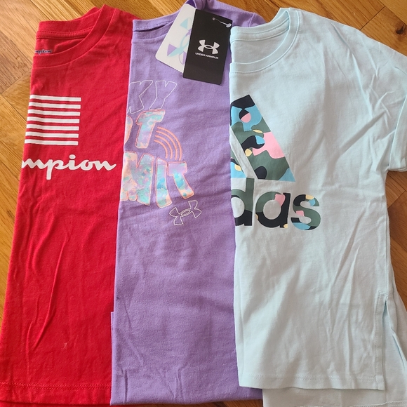 ✨️ Girls Summer Tees - Picture 1 of 4